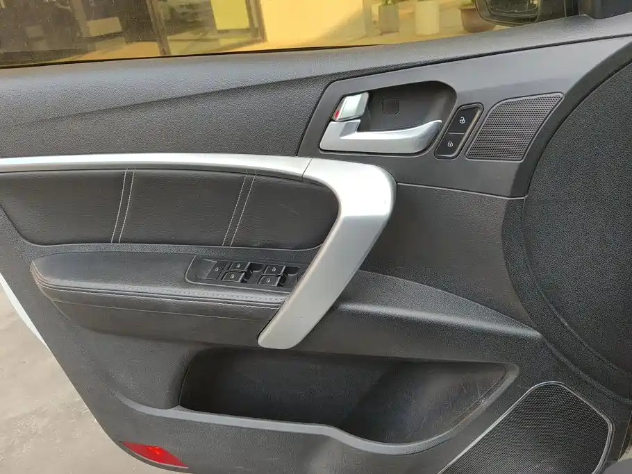 Geely Emgrand 2016