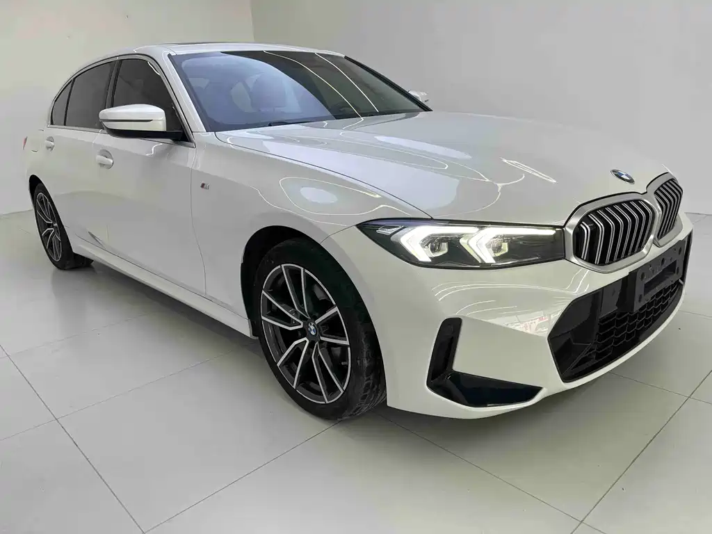 BMW 3 Series 2023
