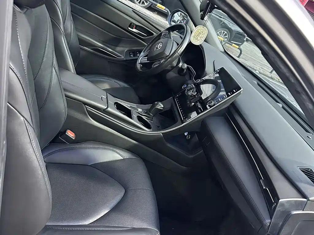 Toyota Avalon 2020