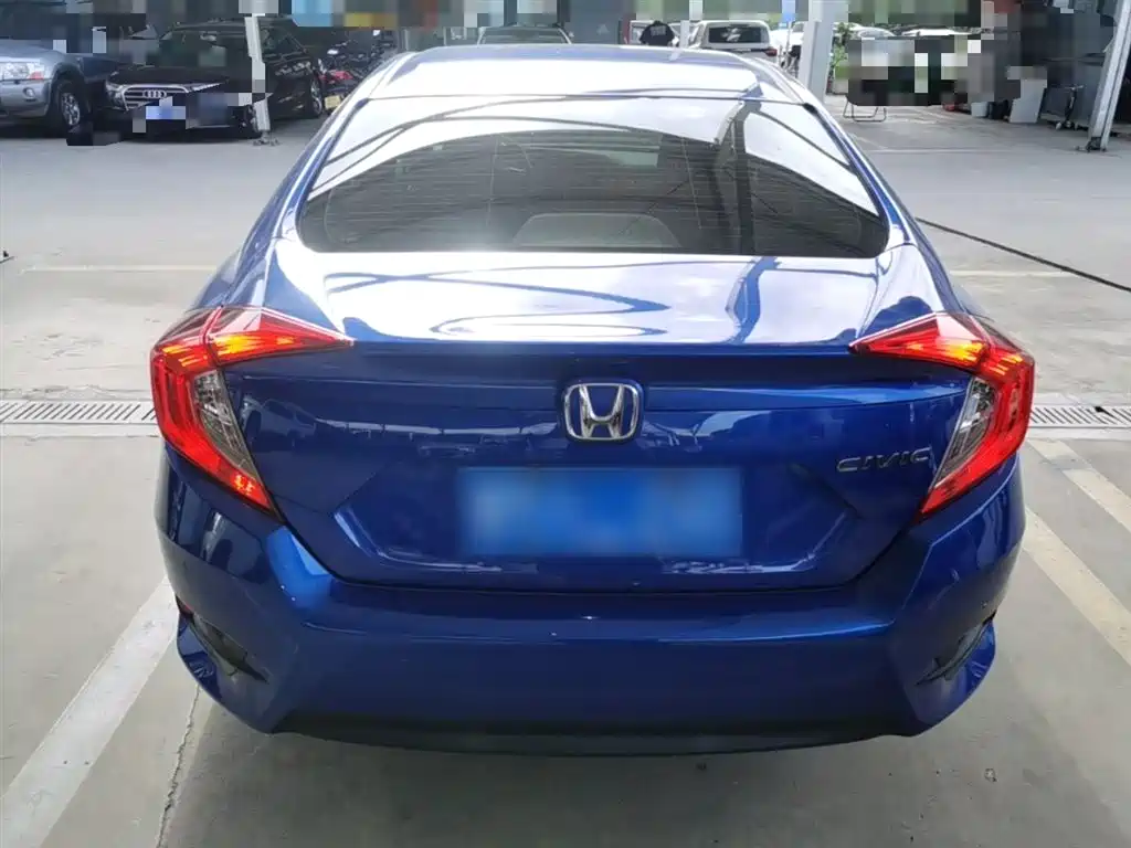 Honda Civic 2017 — фото 6