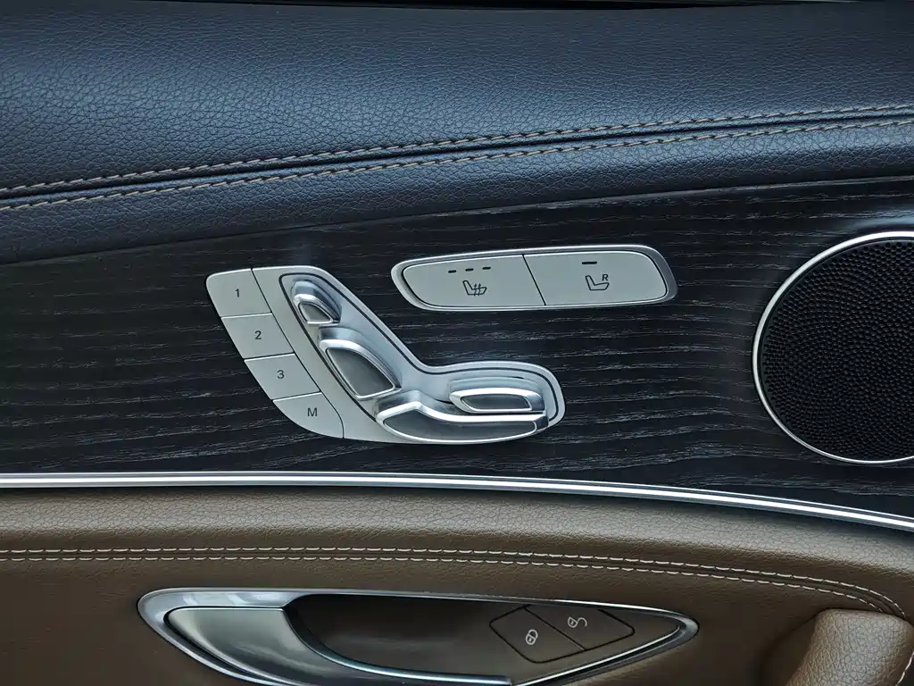 Mercedes-Benz E-Class New Energy 2022 — фото 13