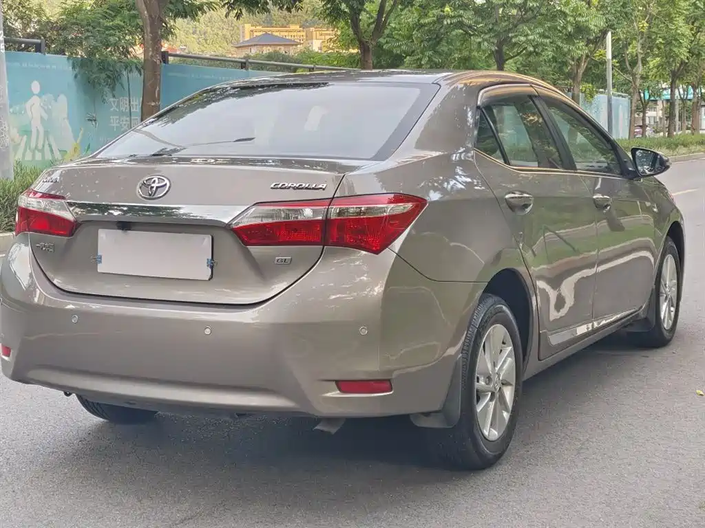 Toyota Corolla 2016 — фото 10