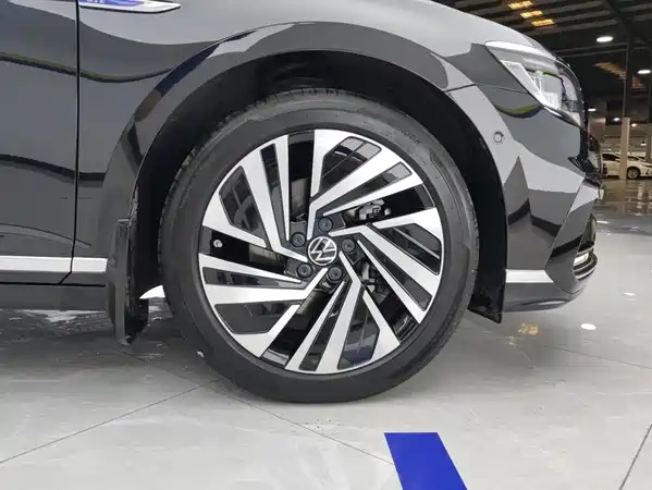 Volkswagen Magotan PHEV 2024
