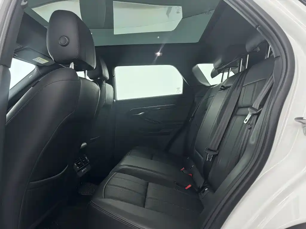 Land Rover Evoque 2021 — фото 13