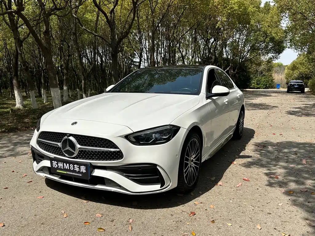 Mercedes-Benz C-Class 2023 — фото 1