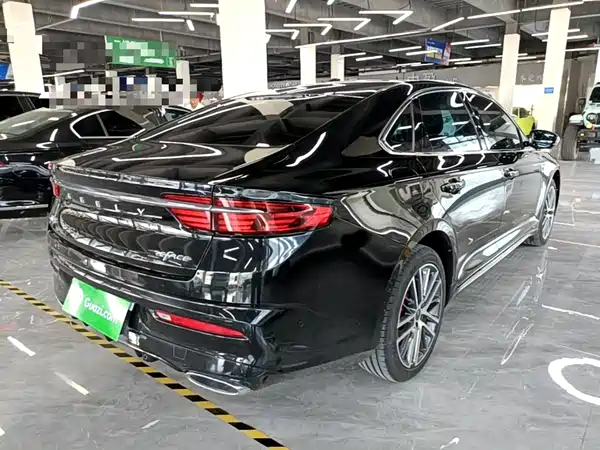 Geely Xingrui 2022