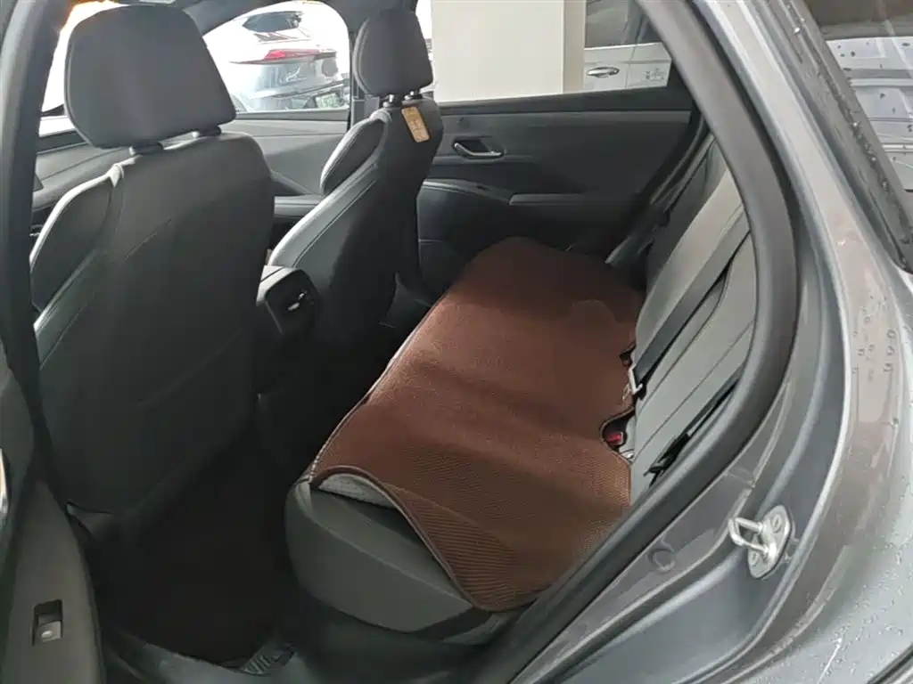 BYD Qin PLUS 2025 — фото 17