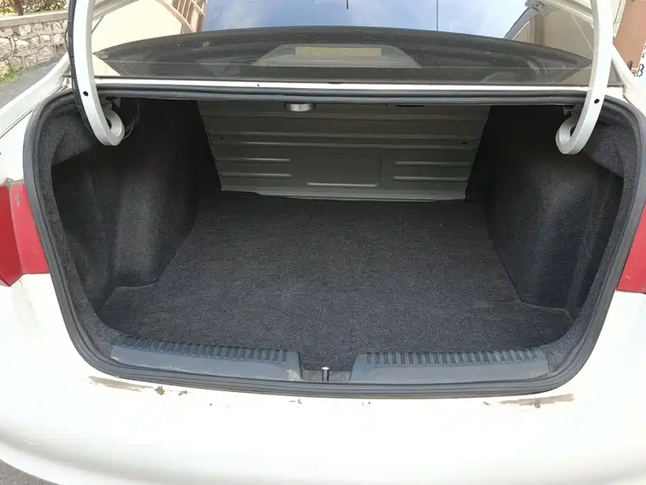 Volkswagen Santana 2016