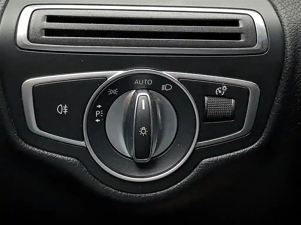 Mercedes-Benz GLC 2022 — фото 21