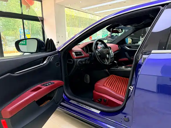 Maserati Ghibli 2018