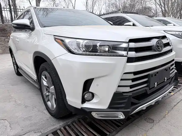 Toyota Highlander 2018