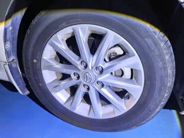Toyota Camry 2015