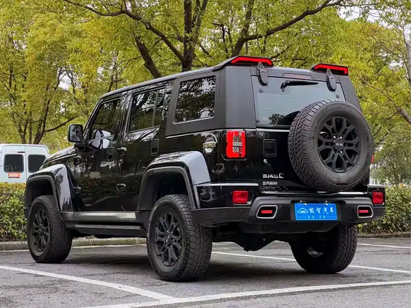 BAIC BJ40 2023