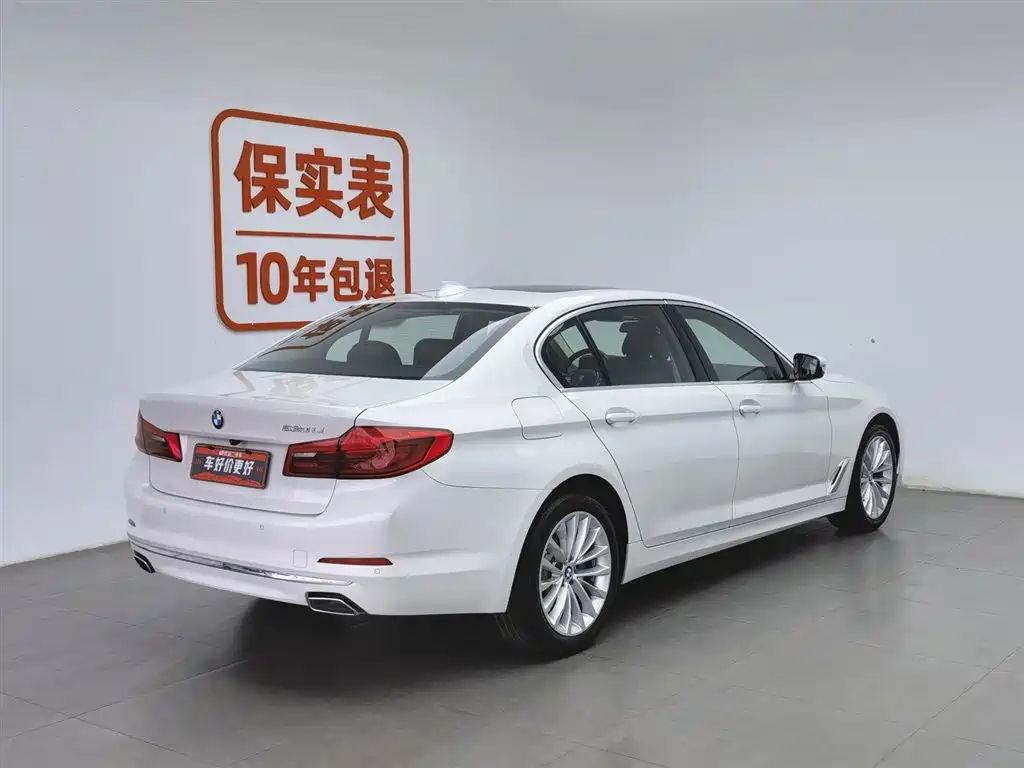 BMW 5 Series 2020 — фото 2