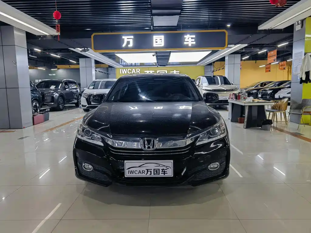 Honda Accord 2017 — фото 1