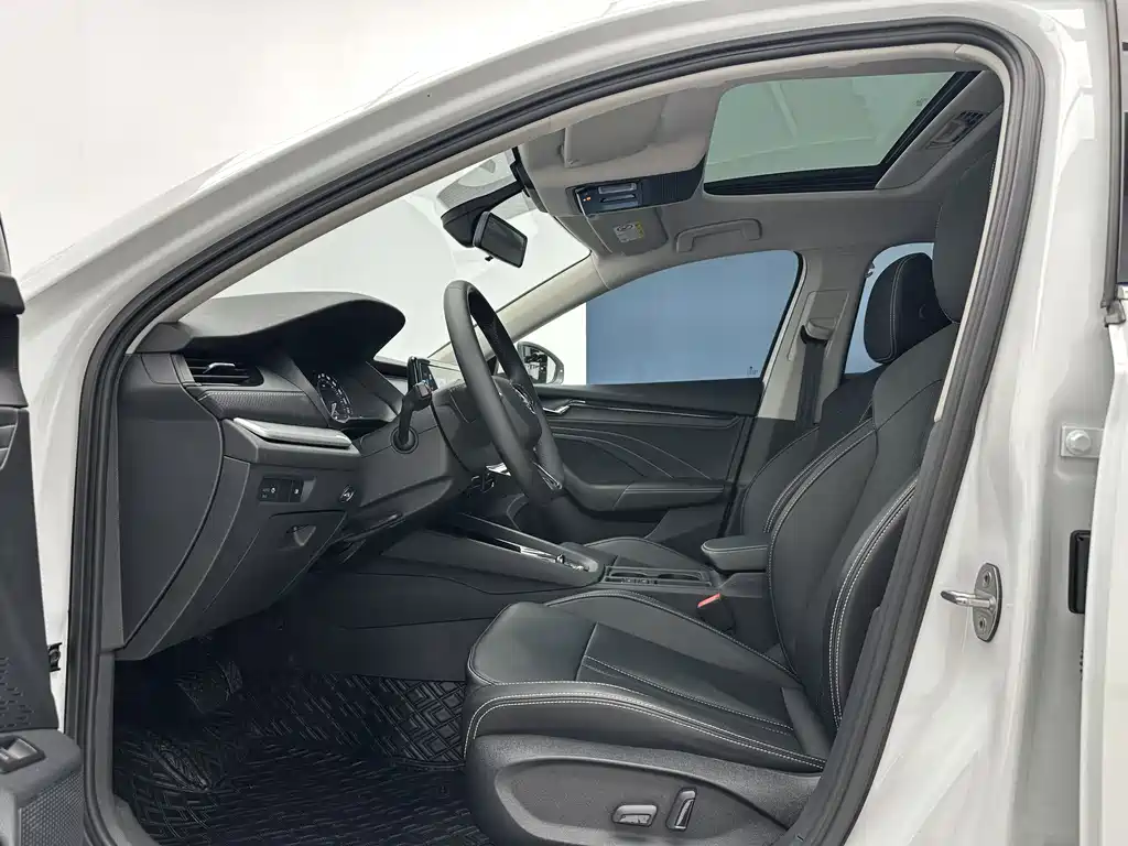 Skoda Octavia 2023