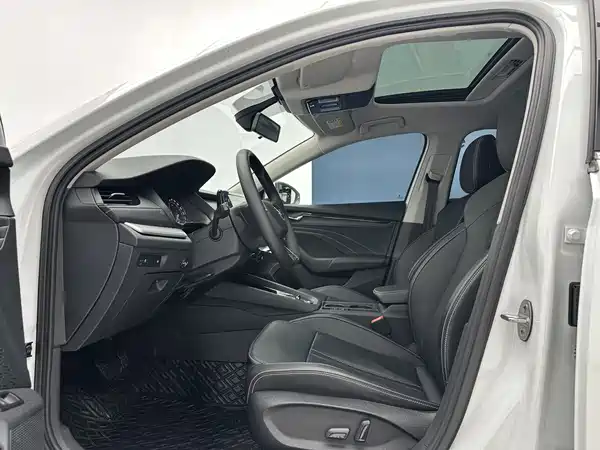 Skoda Octavia 2023