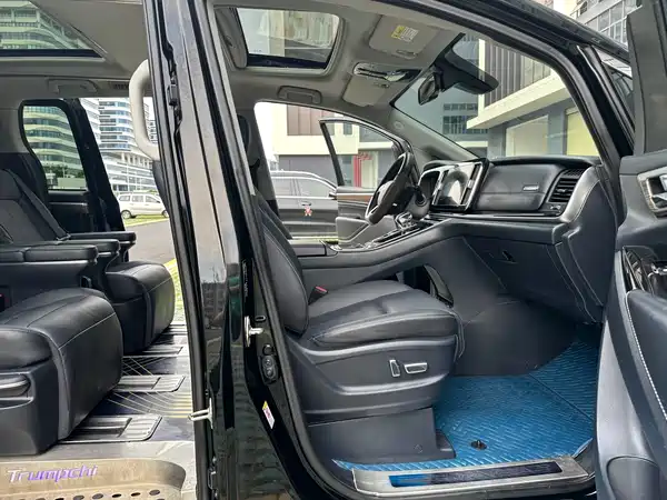GAC Trumpchi M8 2022