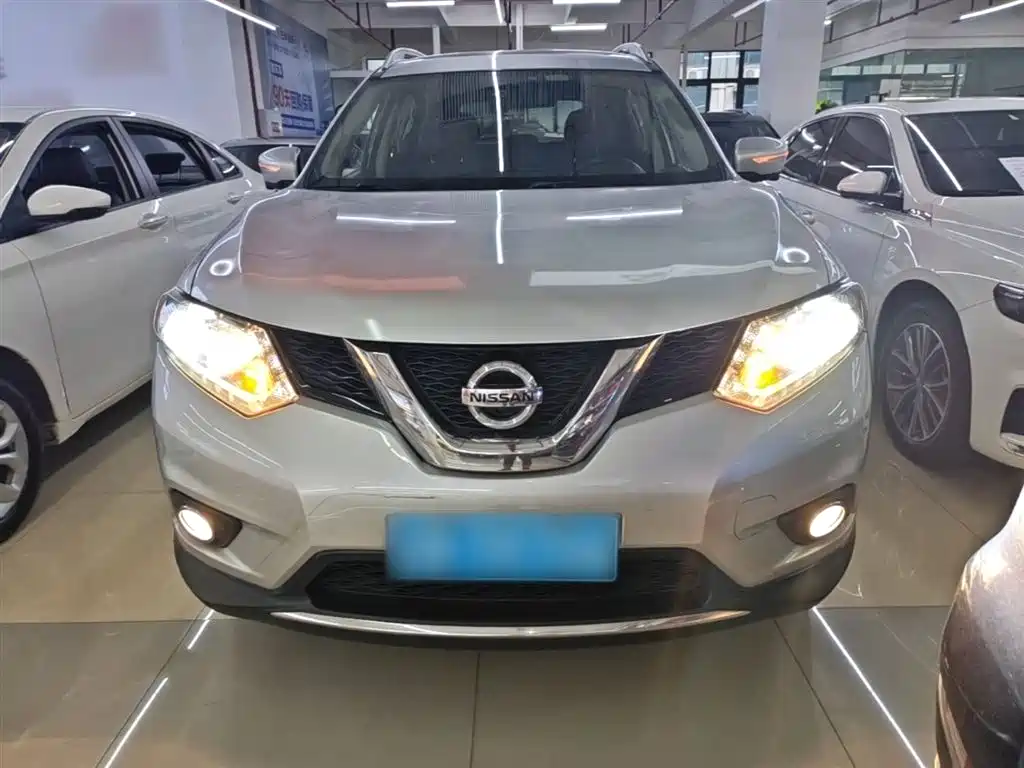 Nissan X-Trail 2014 — фото 3