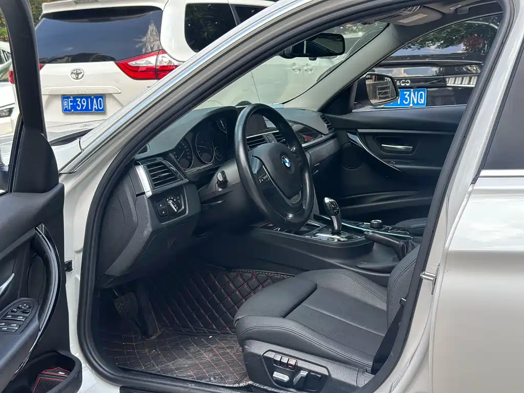 BMW 3 Series 2018