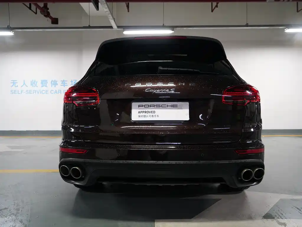 Porsche Cayenne 2015 — фото 18
