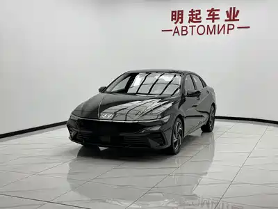 Hyundai Elantra 2023