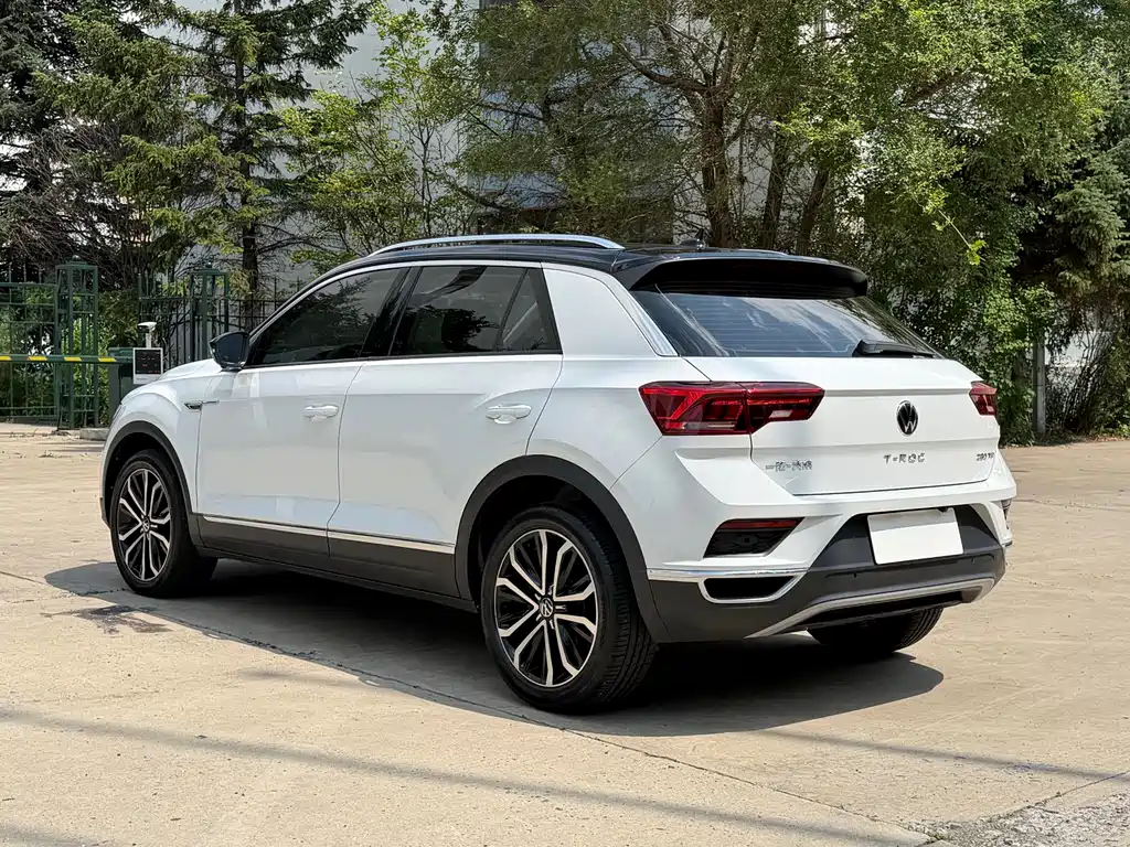 Volkswagen T-Roc 2021