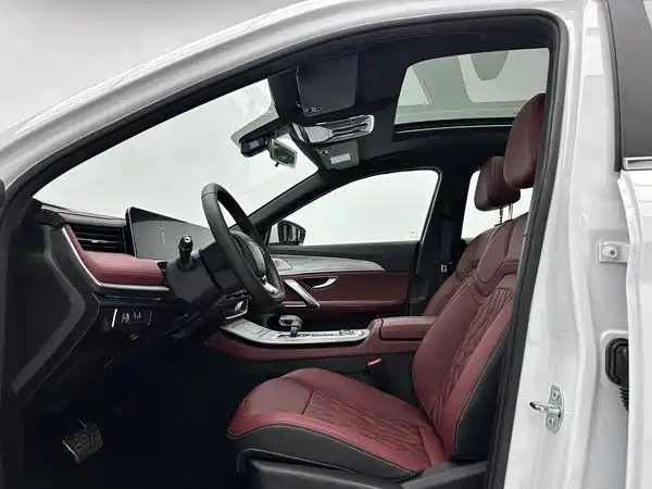 Jetour X70 PLUS 2022