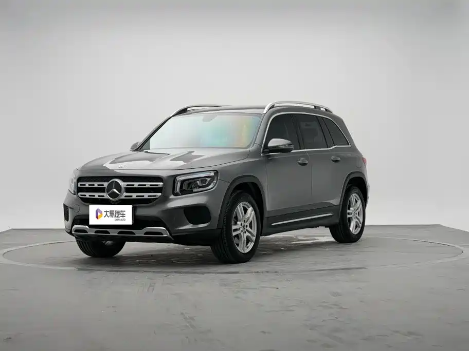 Mercedes-Benz GLB 2023