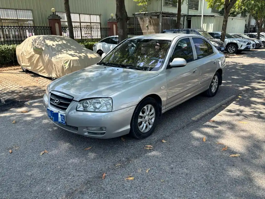 Hyundai Elantra 2011