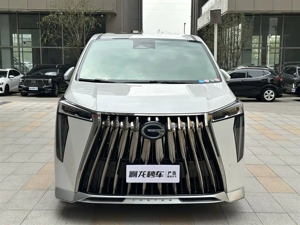 GAC Motor Trumpchi M8 2023 — фото 4