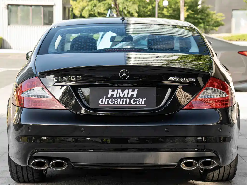 Mercedes-Benz CLS AMG 2010 — фото 8