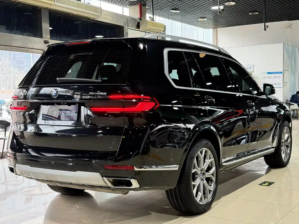 BMW X7 2023 — фото 14