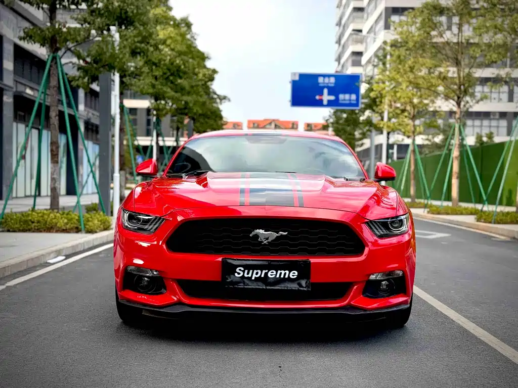 Ford Mustang 2018 — фото 2
