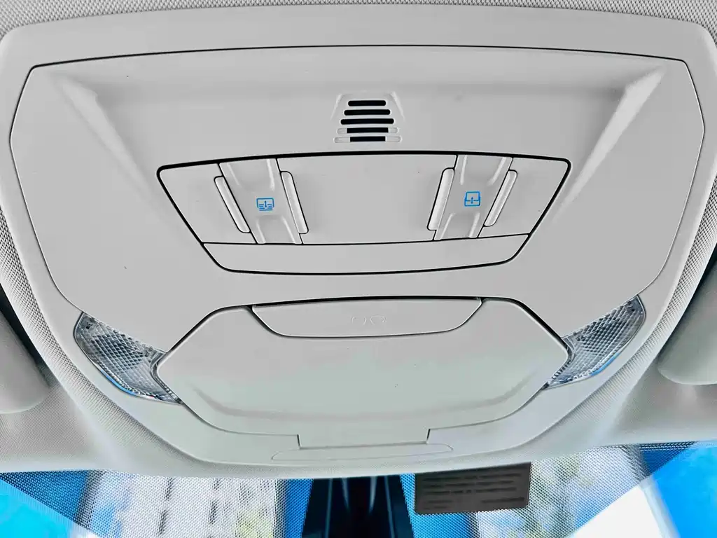 Ford Kuga 2019 — фото 15