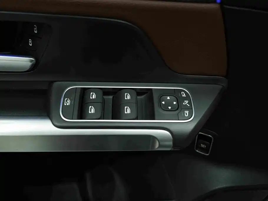 Mercedes-Benz GLB 2022 — фото 17