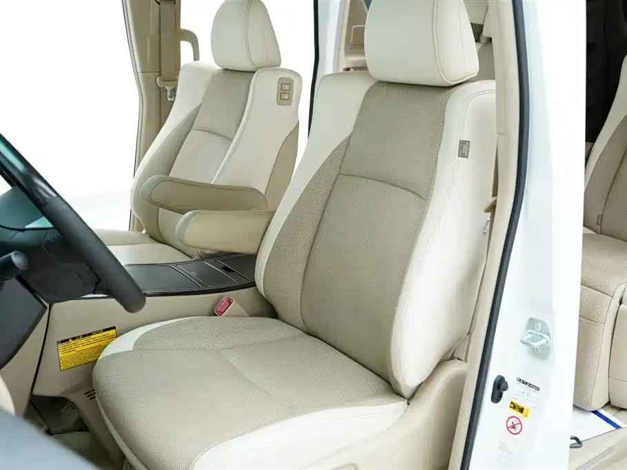 Toyota Alphard 2014 — фото 12