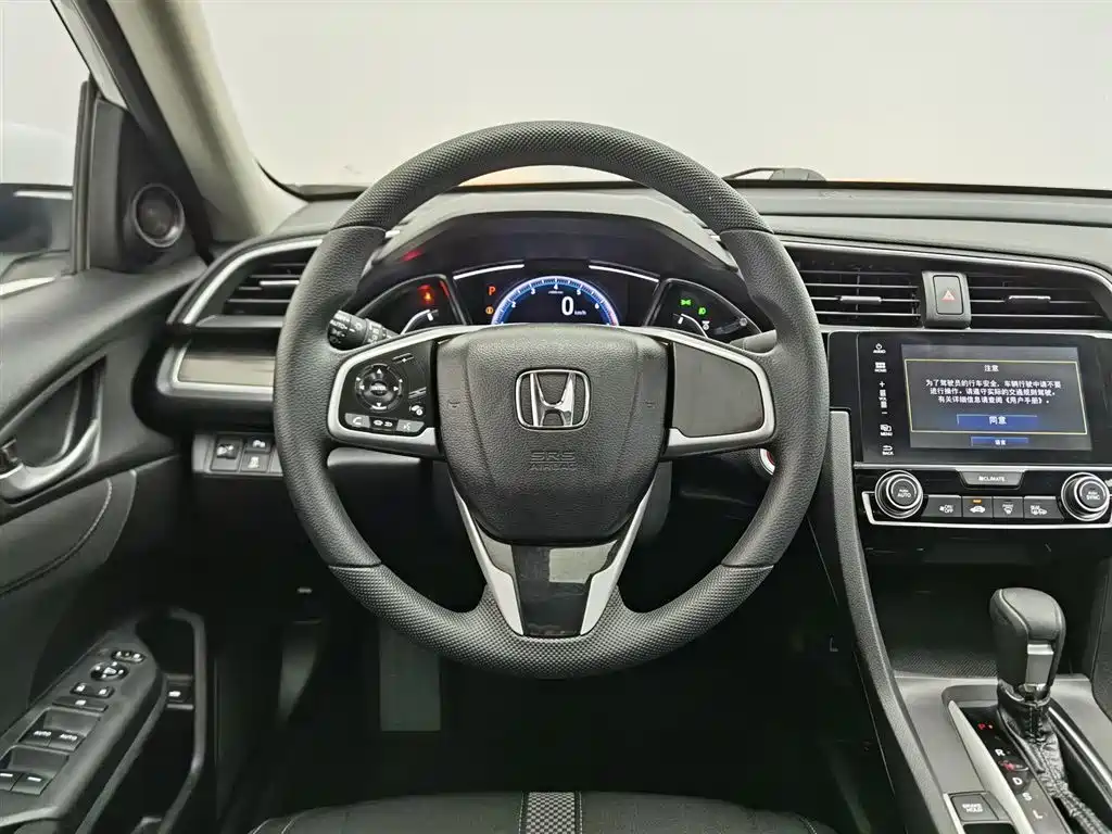 Honda Civic 2020 — фото 11