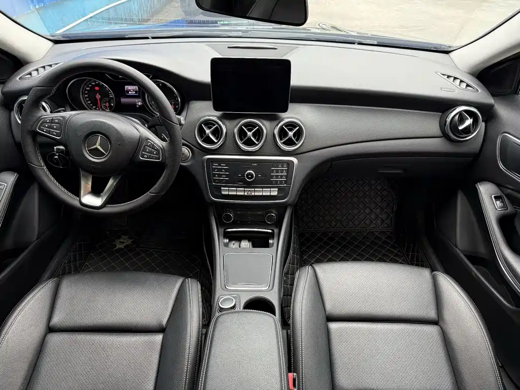 Mercedes-Benz GLA 2018 — фото 4
