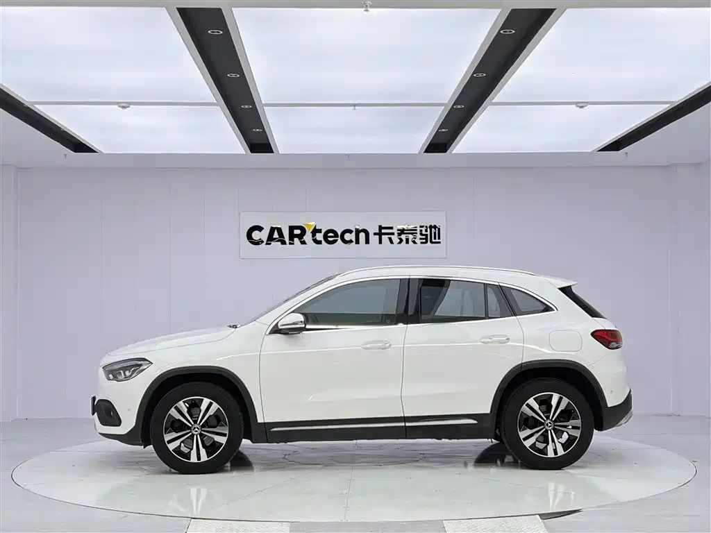 Mercedes-Benz GLA 2021 — фото 7
