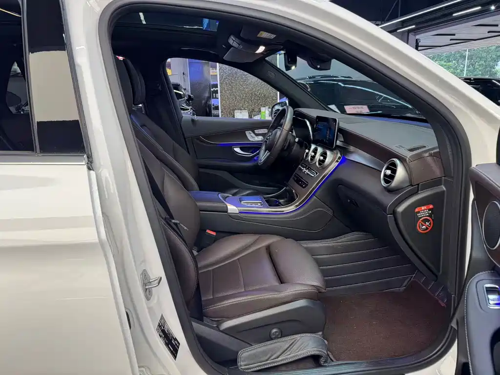 Mercedes-Benz GLC 2020