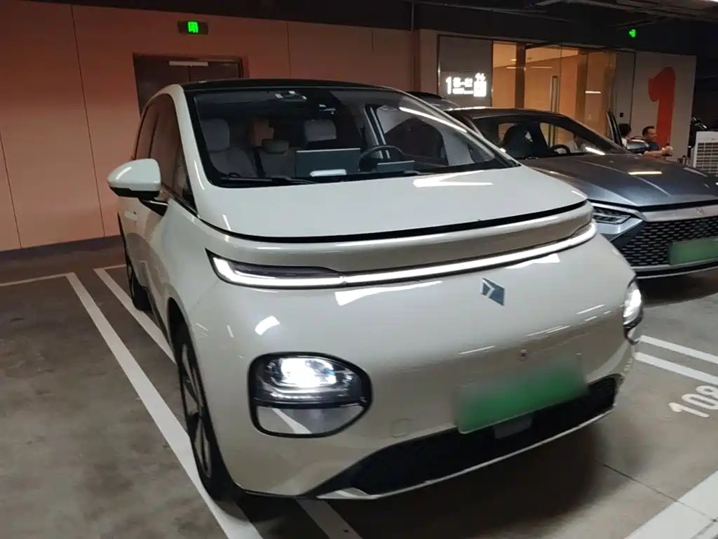 Baojun Clouds 2023