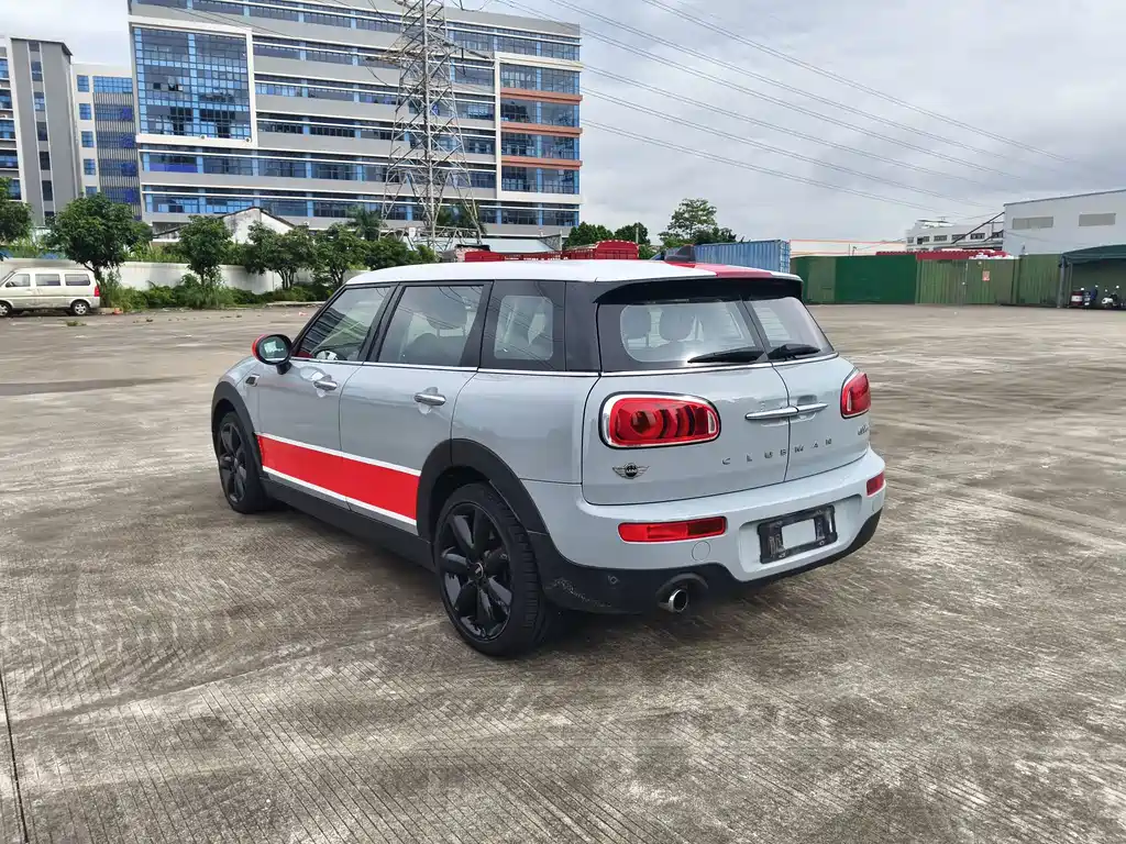 MINI Clubman 2018 — фото 8
