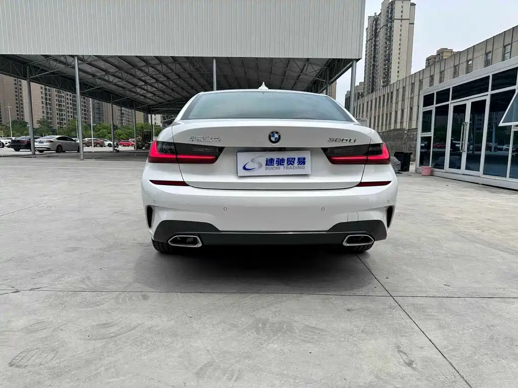 BMW 3 Series 2022