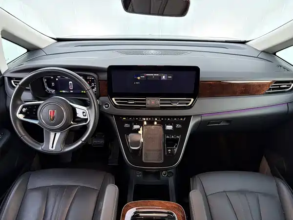Hongqi HQ9 2024