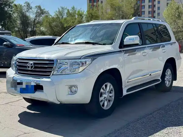 Toyota Land Cruiser 2015