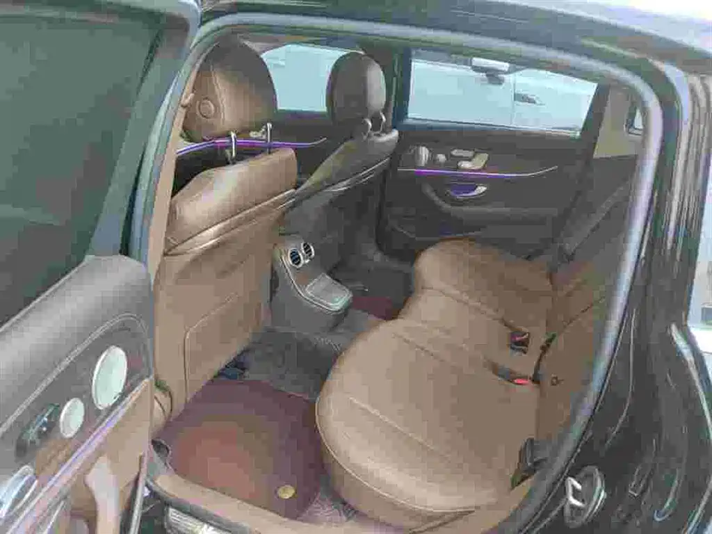 Mercedes-Benz E-Class 2023