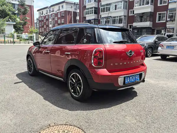 MINI Countryman 2016