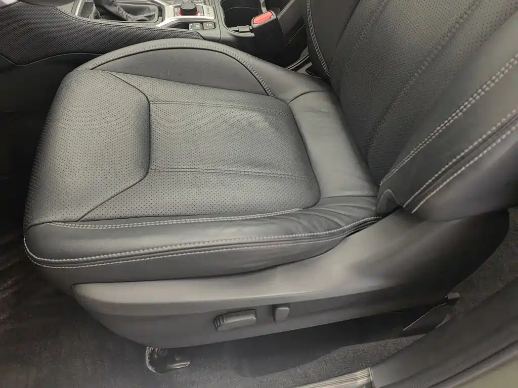 Subaru Forester 2019 — фото 20