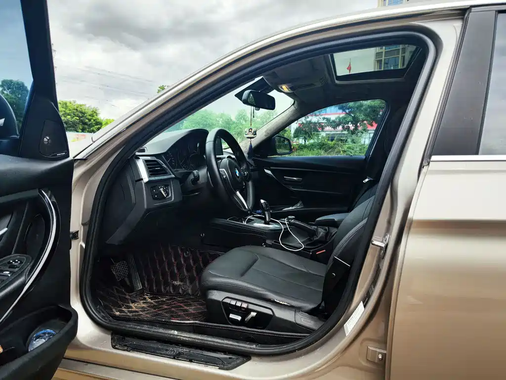 BMW 3 Series 2016